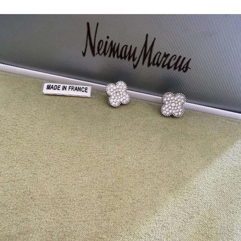 Vintage Clover Earrings 18k white gold $1,997